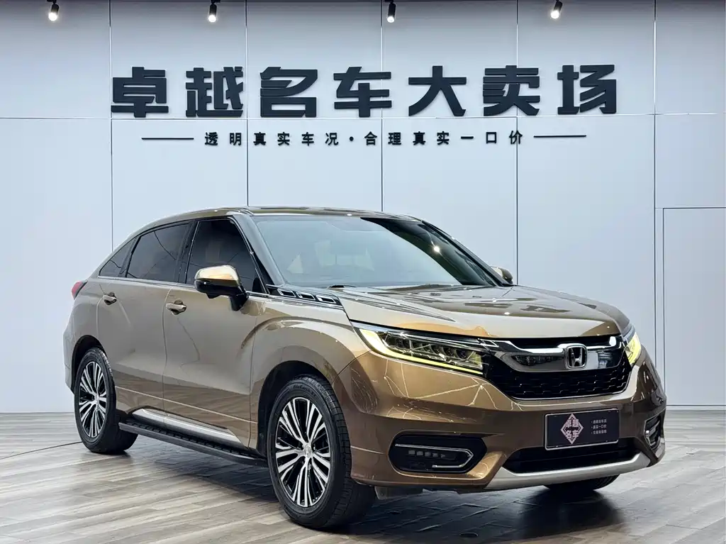 Avancier 370 TURBO 2 WD Luxury