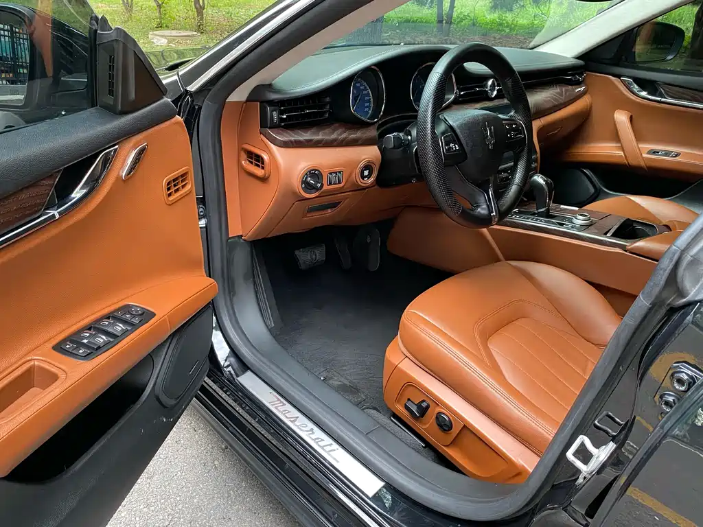 Quattroporte 3.0 T Standard