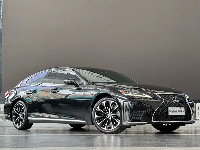 Lexus LS 500 h Executive