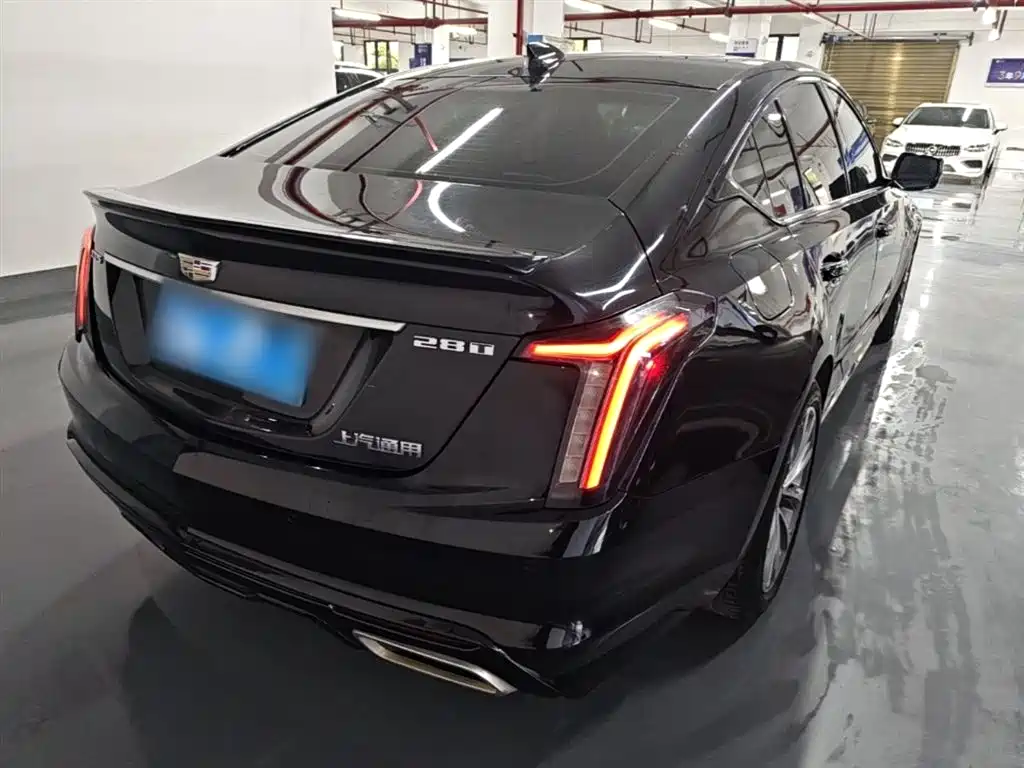 Cadillac CT5 Facelift 28 T Leading Sport