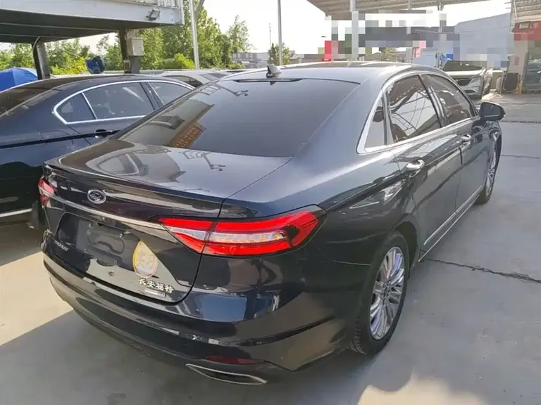 Ford Taurus EcoBoost 245 Joy