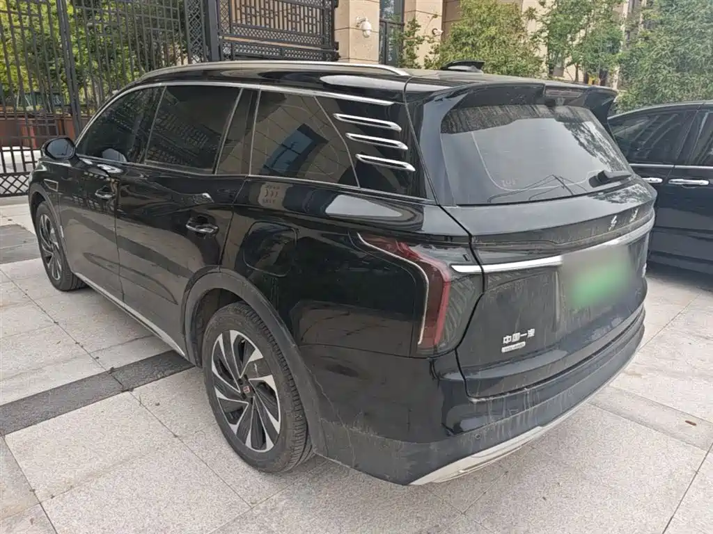 Hongqi HS7 PHEV 2.0 T PHEV 4 WD Flagship Smooth 7-seat