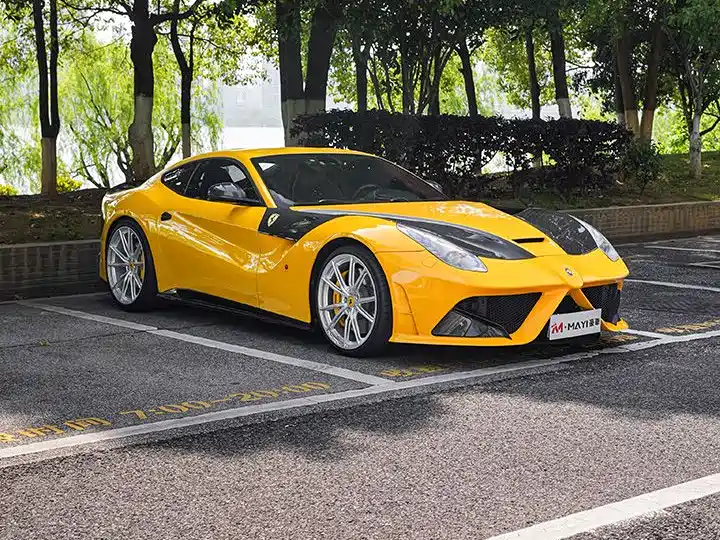 F12 berlinetta 6.3 L Standard