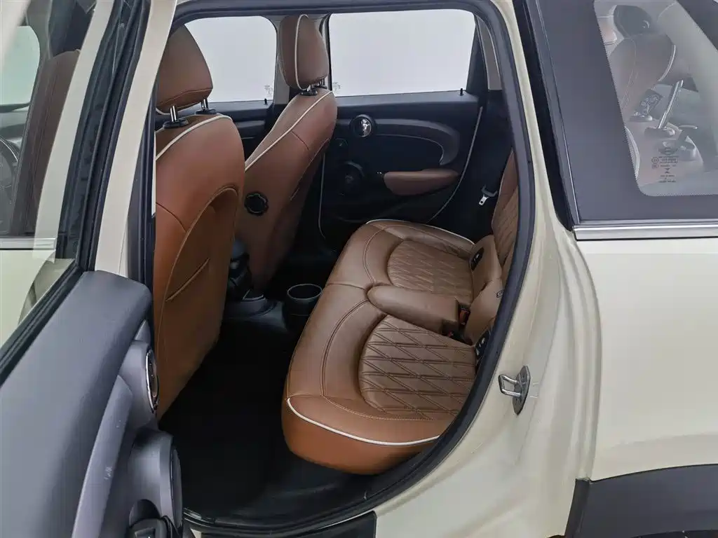 MINI 2.0 T COOPER S Obsession Special Edition 5-door
