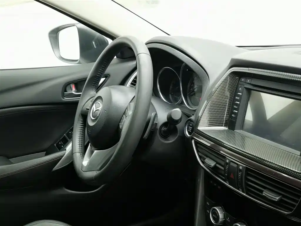 Atenza 2.5 L Blue Sky Sport