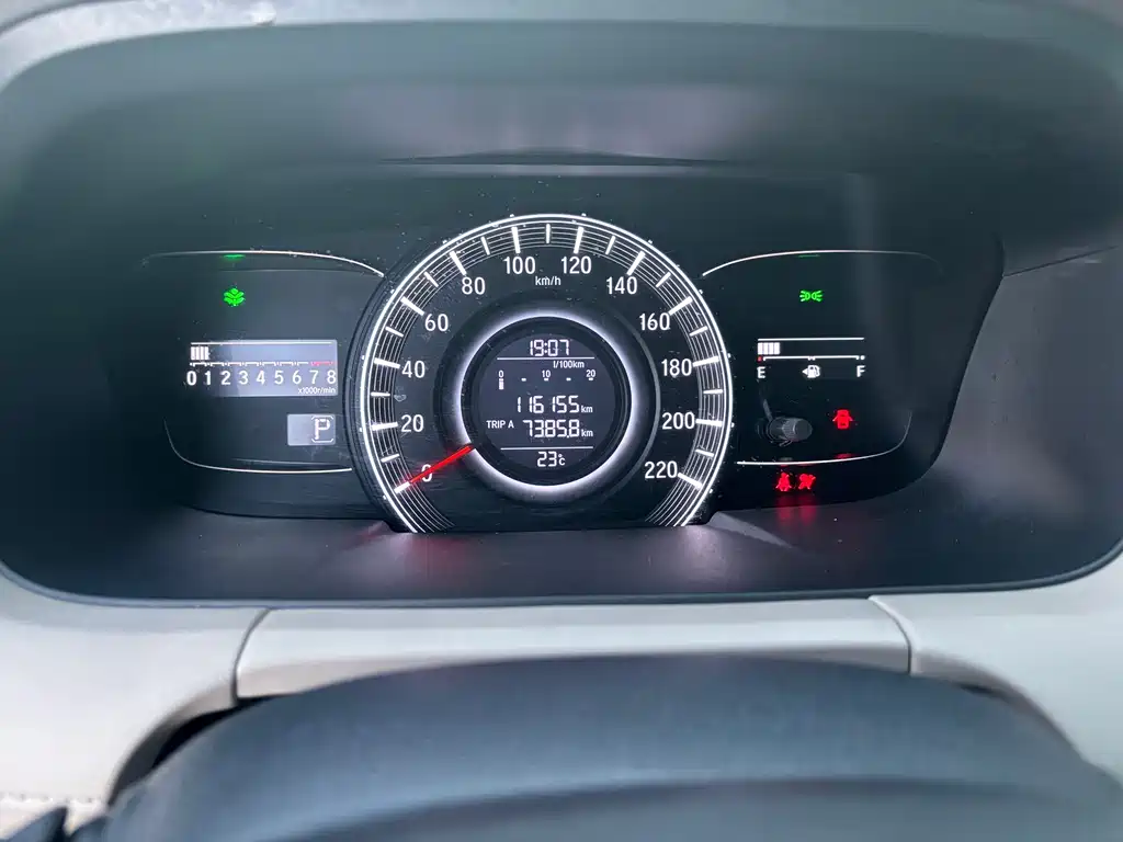 Odyssey Facelift 2.4 L Luxury
