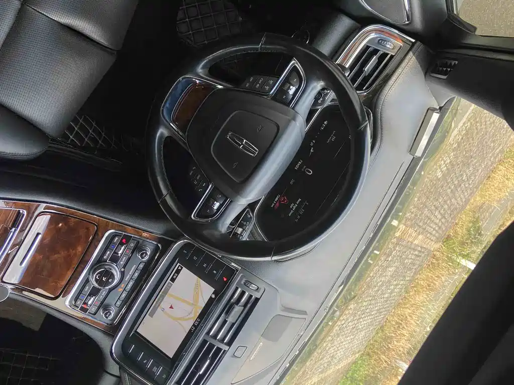 Lincoln Continental 2.0 T 2 WD Premium