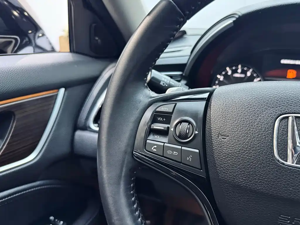 Avancier 370 TURBO 2 WD Luxury