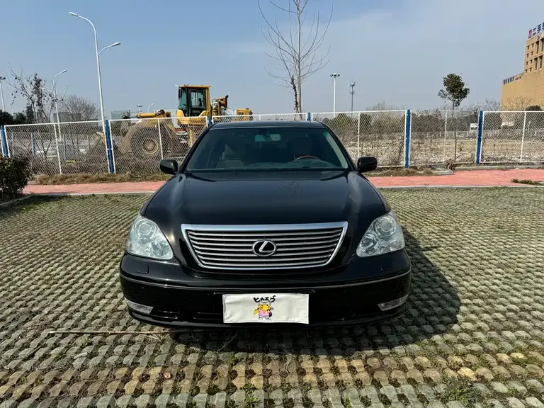 Lexus LS 430