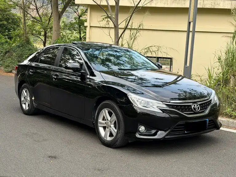 Toyota Mark X 2.5 V Elite Sharp