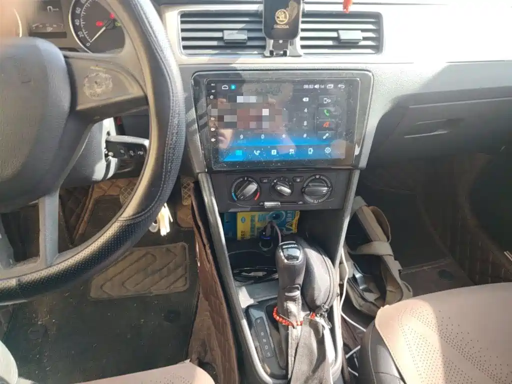 Rapid Spaceback 昕动 2014款 1.6 L 自动悦享版