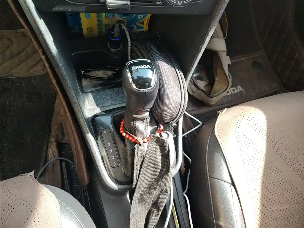 Rapid Spaceback 昕动 2014款 1.6 L 自动悦享版