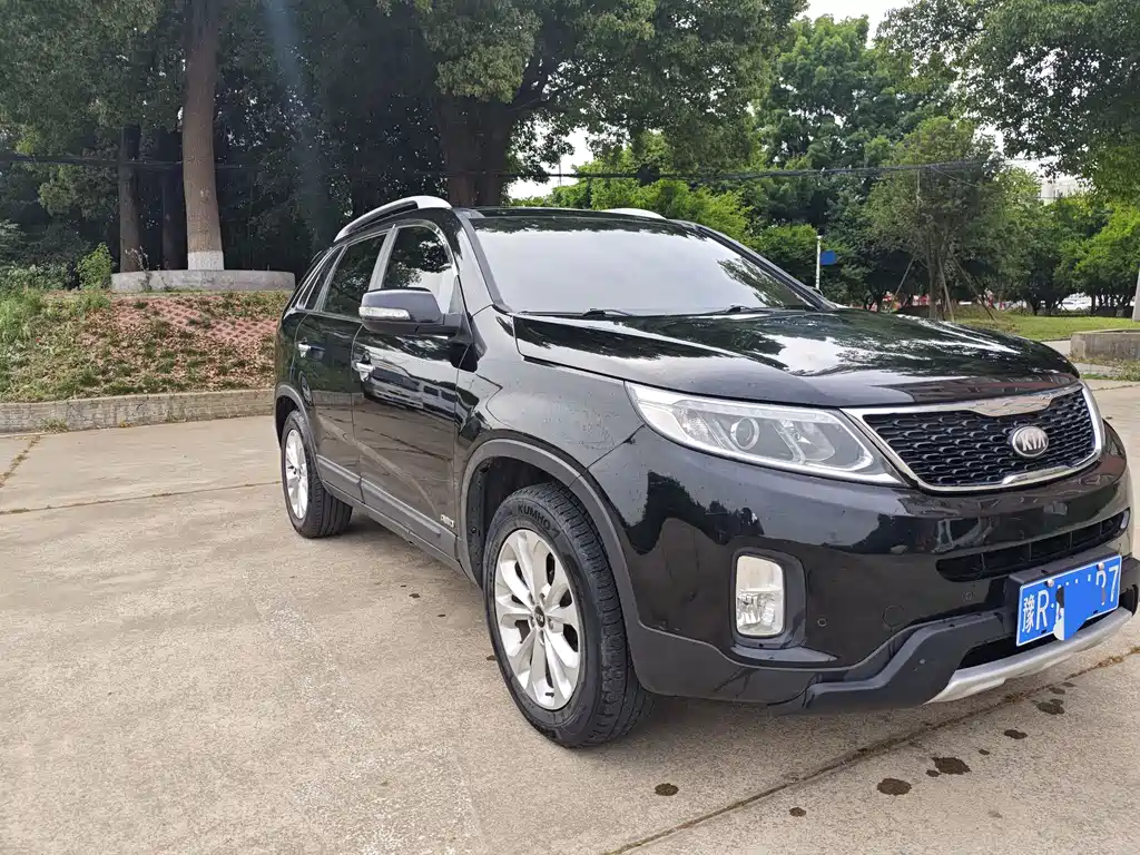 Sorento 索兰托 2013款 2.4 L 5座汽油舒适版