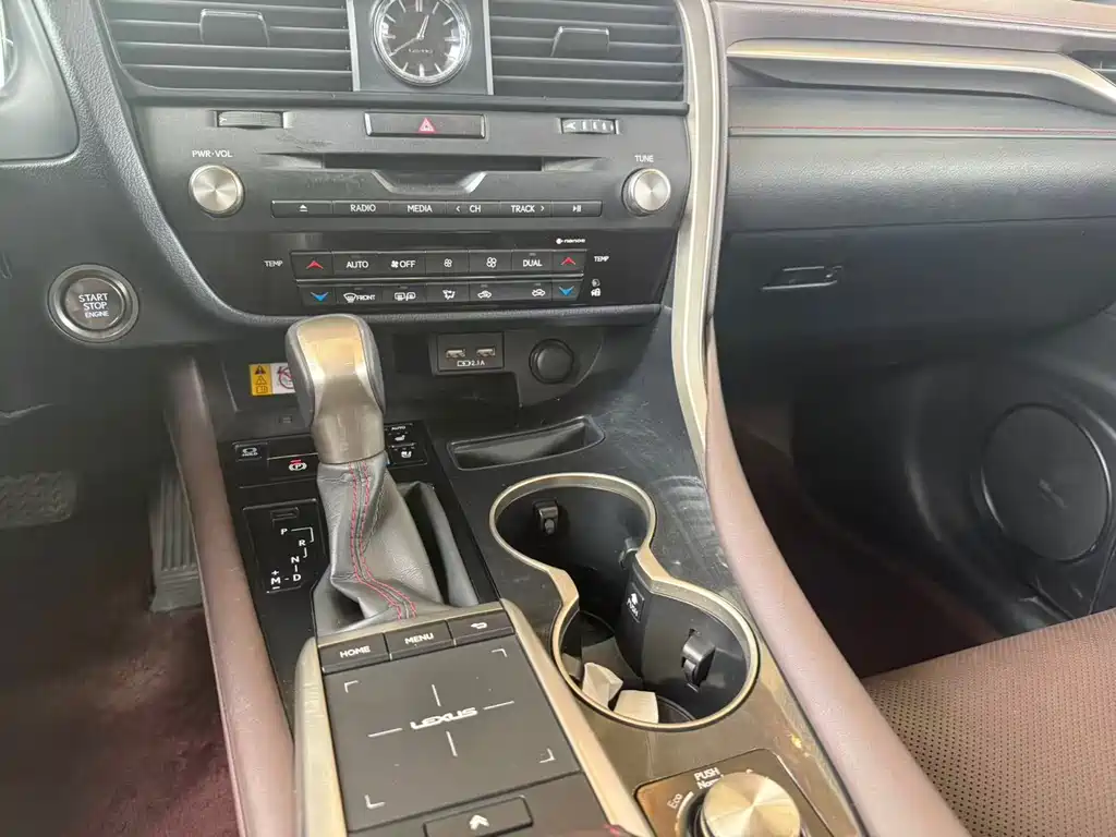 Lexus RX Facelift 300 4 WD Elegant