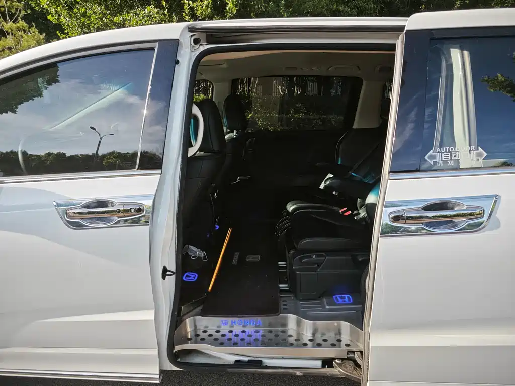 Odyssey 2.0 L Sharp· Smart Enjoyment