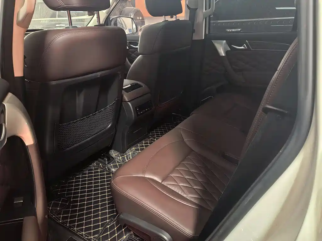 Haval H9 2.0 T Gasoline 4 WD Luxury 7-seat