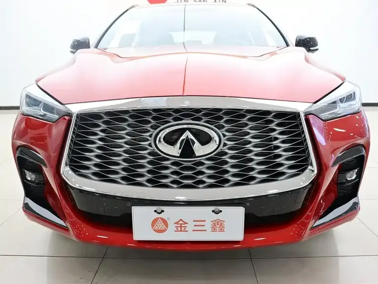 Infiniti QX55 2.0 T 4 WD Shine Motion