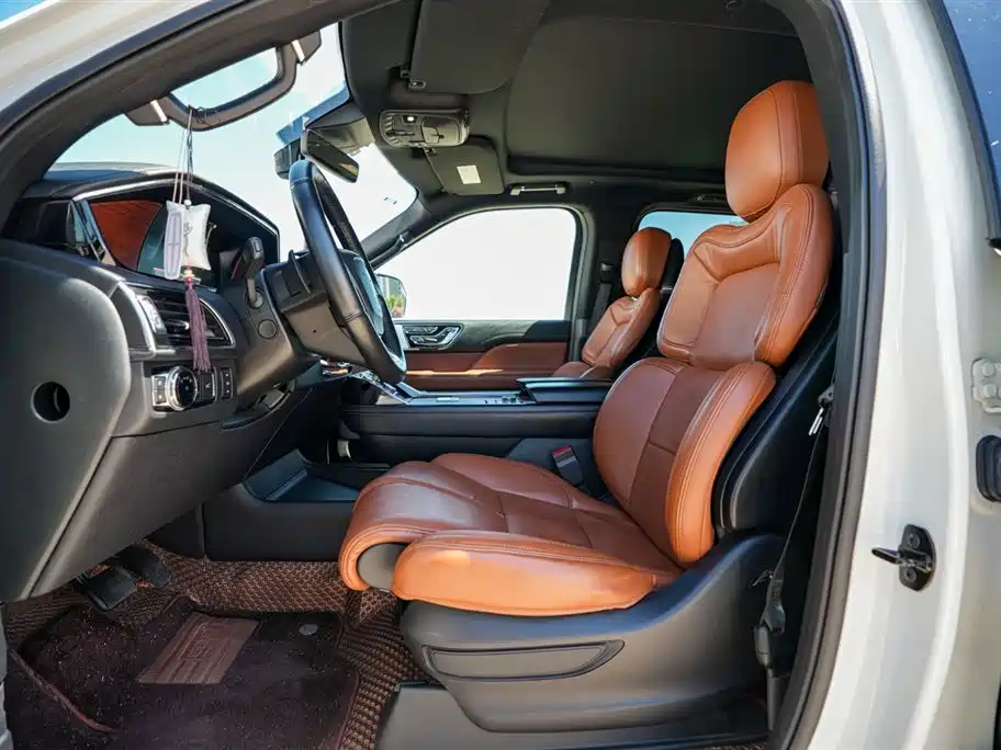 Navigator 3.5 T Honor Shine