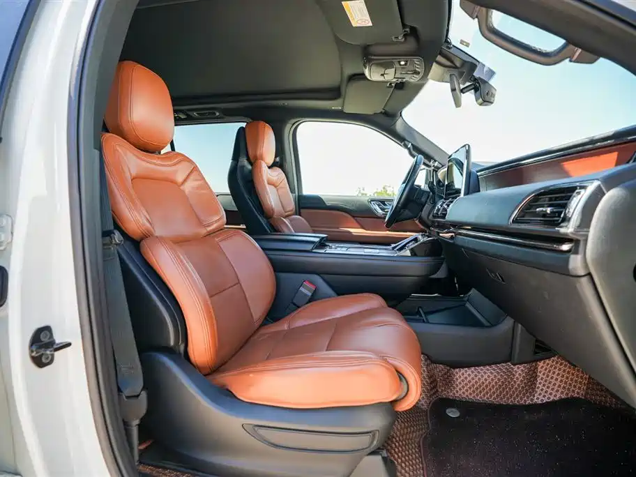 Navigator 3.5 T Honor Shine
