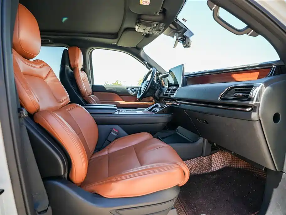 Navigator 3.5 T Honor Shine