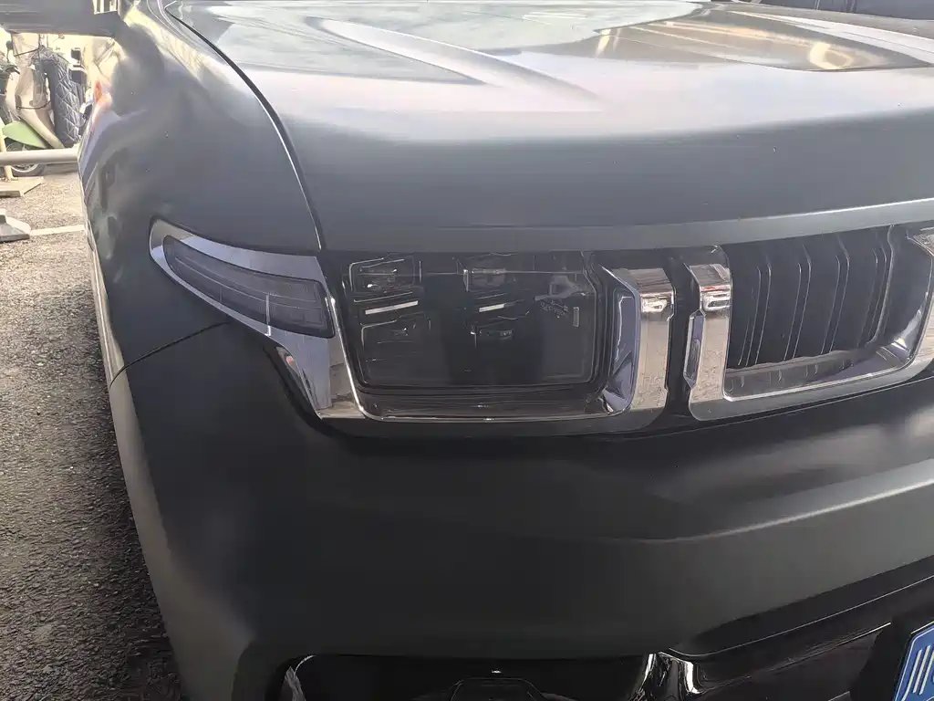Beijing Offroad BJ60 2.0 T 11 th 5-seat