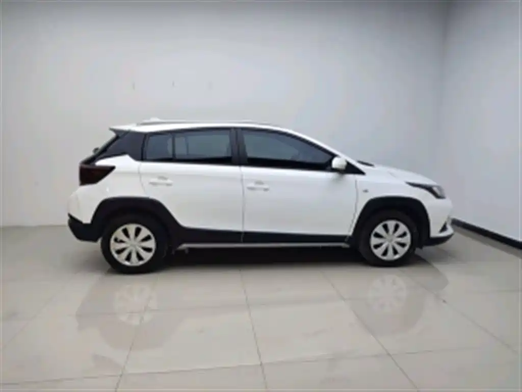 YARiS L Zhixuan Zhixuan X 1.5 L CVT Luxury PLUS