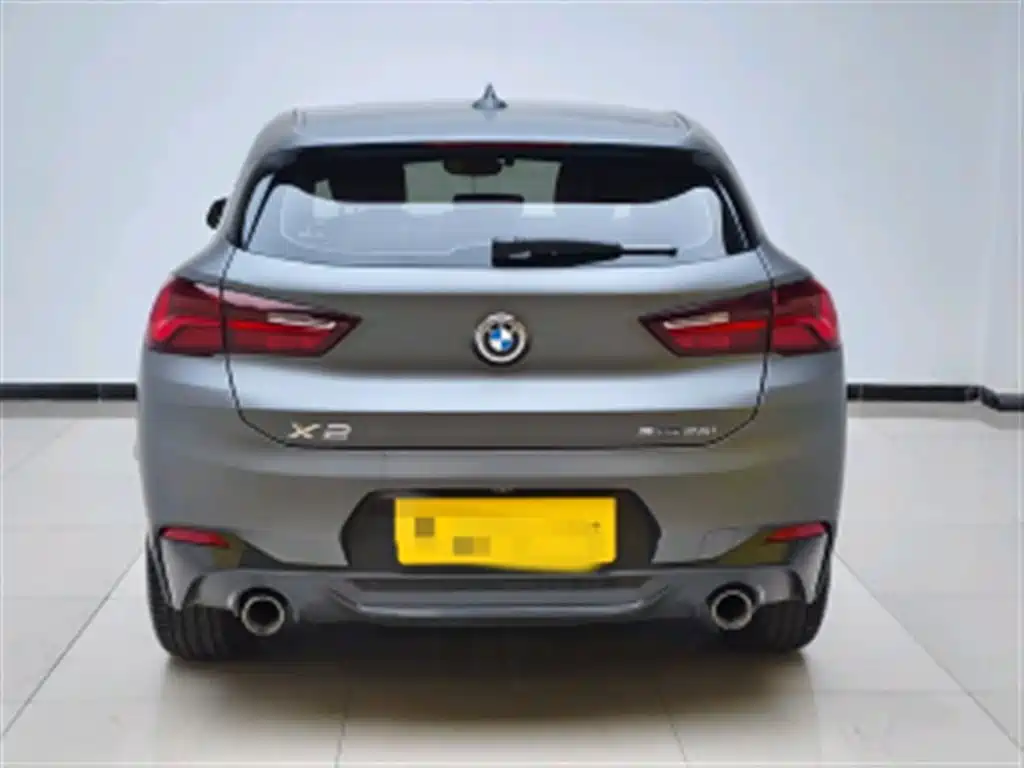BMW X2 sDrive25 i Night