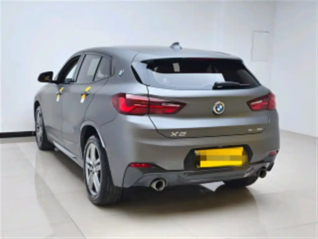BMW X2 sDrive25 i Night