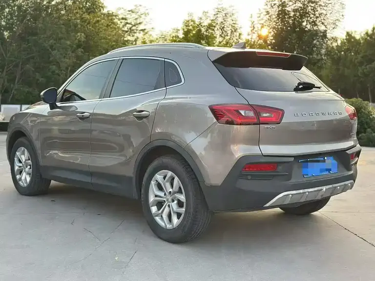 Borgward BX5 20 TGDI Auto 2 WD Pioneer