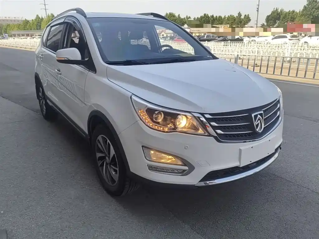 Baojun 560 1.8 L iAMT Luxury