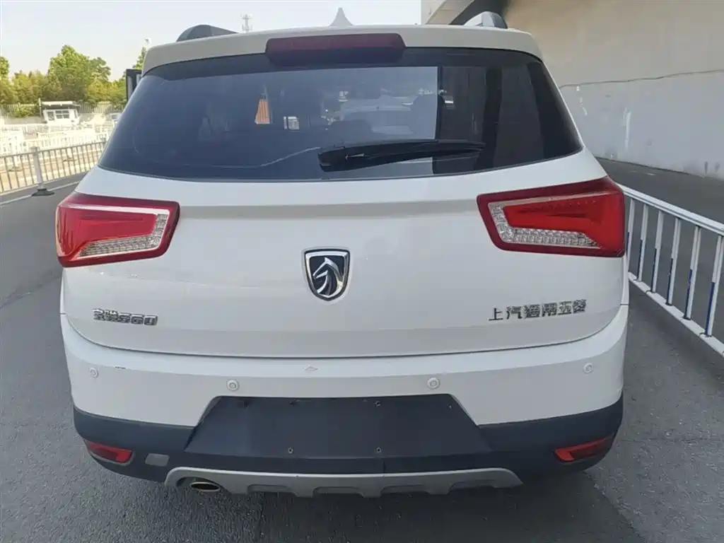 Baojun 560 1.8 L iAMT Luxury