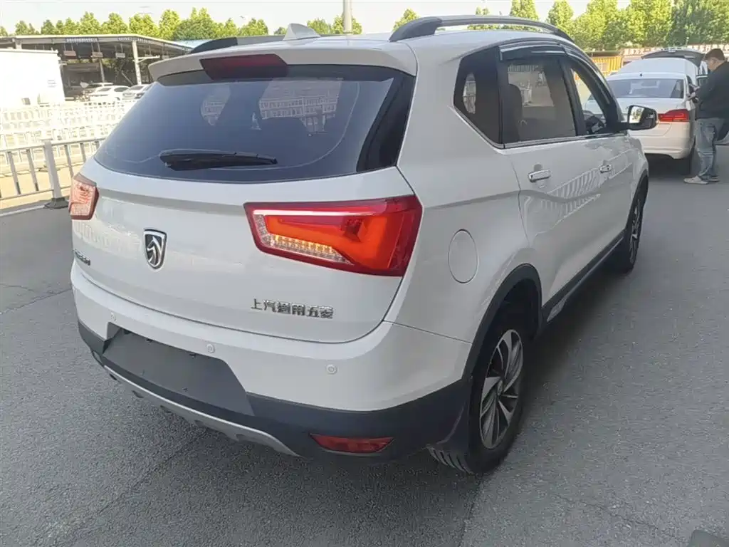 Baojun 560 1.8 L iAMT Luxury