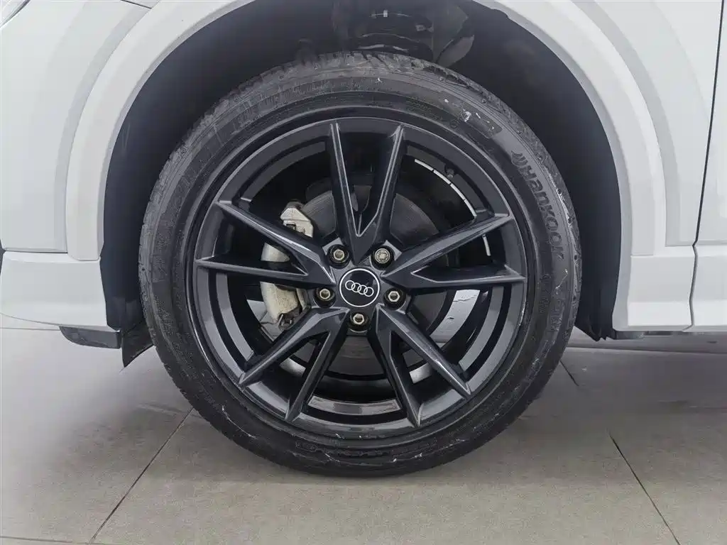 Audi Q2 L 35 TFSI Progressive Dynamic