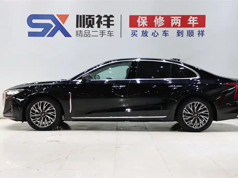 Hongqi H5 2.0 T Auto Connected Flagship