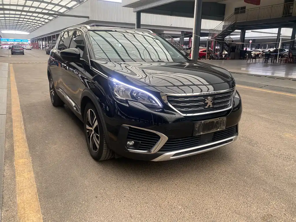 Peugeot 5008 350 THP 7-seat Elite