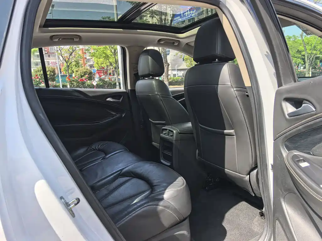 Envision Plus 20 T 2 WD Elite