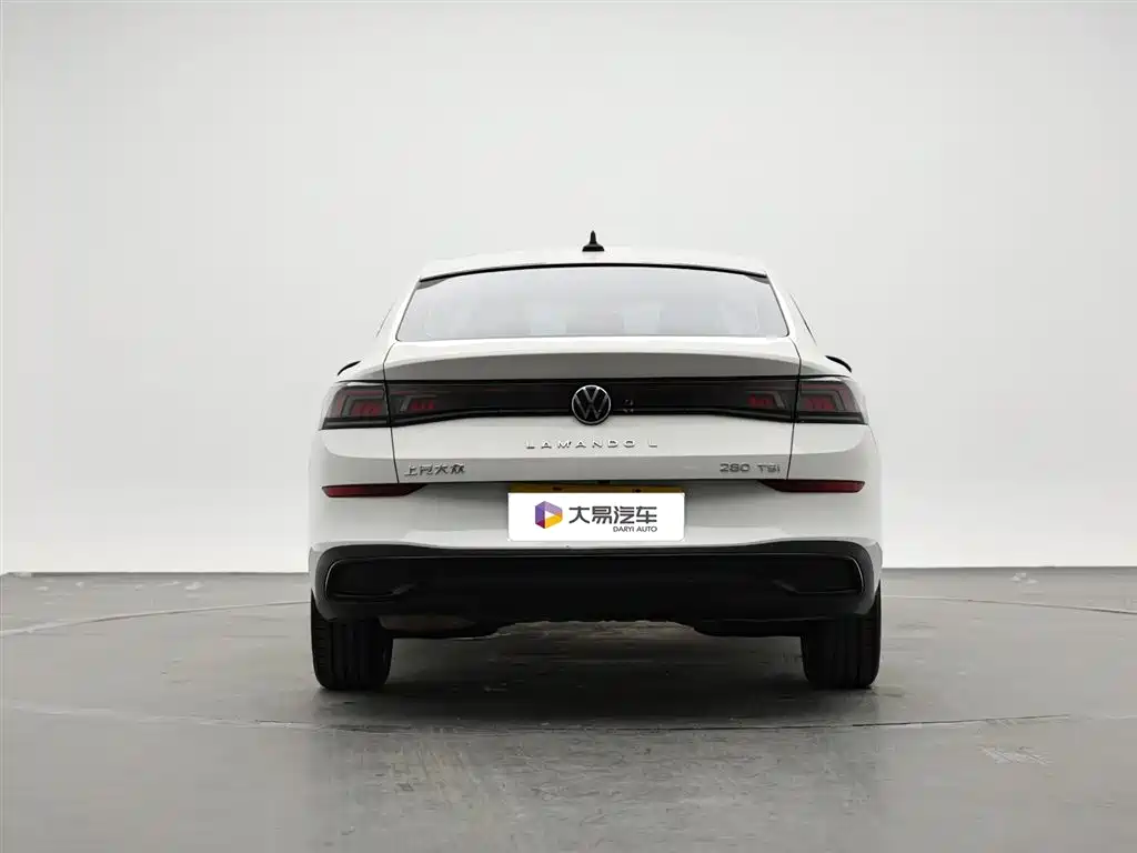 Lamando Lamando L 280 TSI DSG Dazzle Hot