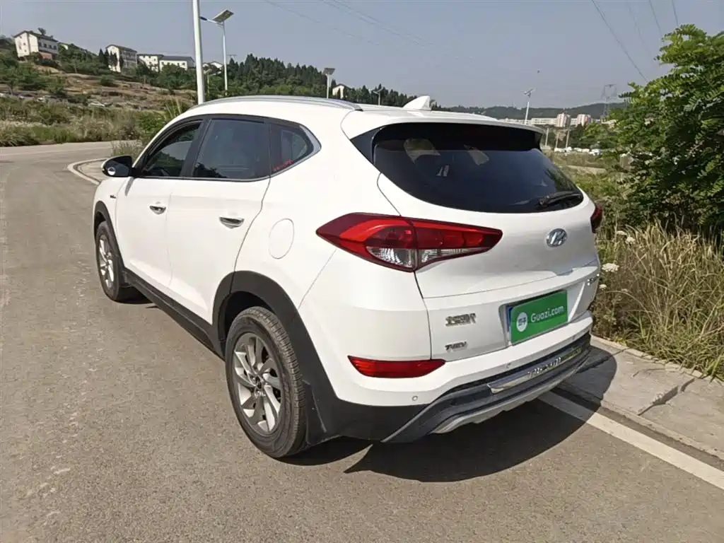 Tucson 1.6 T DCT 2 WD Intelligent