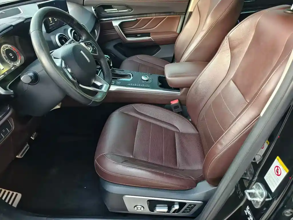 WEY VV5 2.0 T Flagship