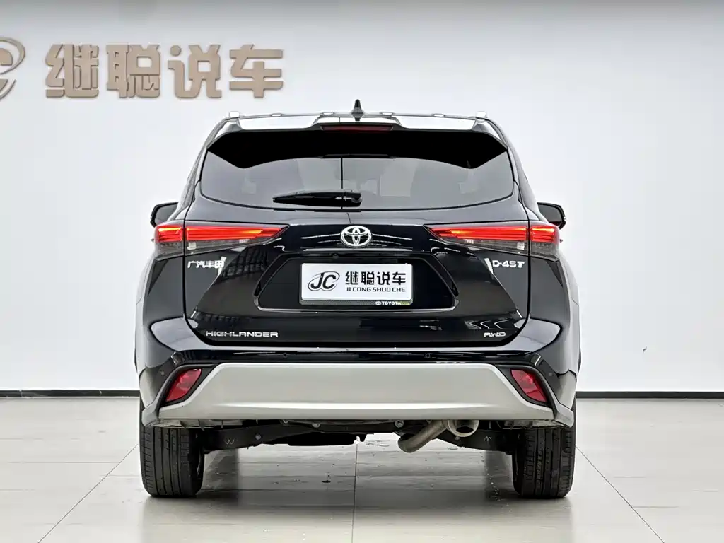 Highlander 380 T 4 WD Distinguished 7-seat