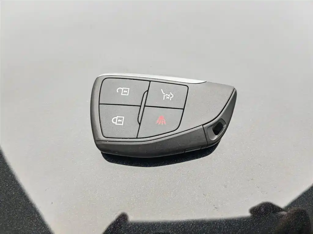 Envision S Envision S 652 T 4 WD Luxury