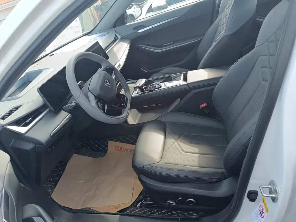 Ruicheng PLUS 1.5 T DCT Luxury