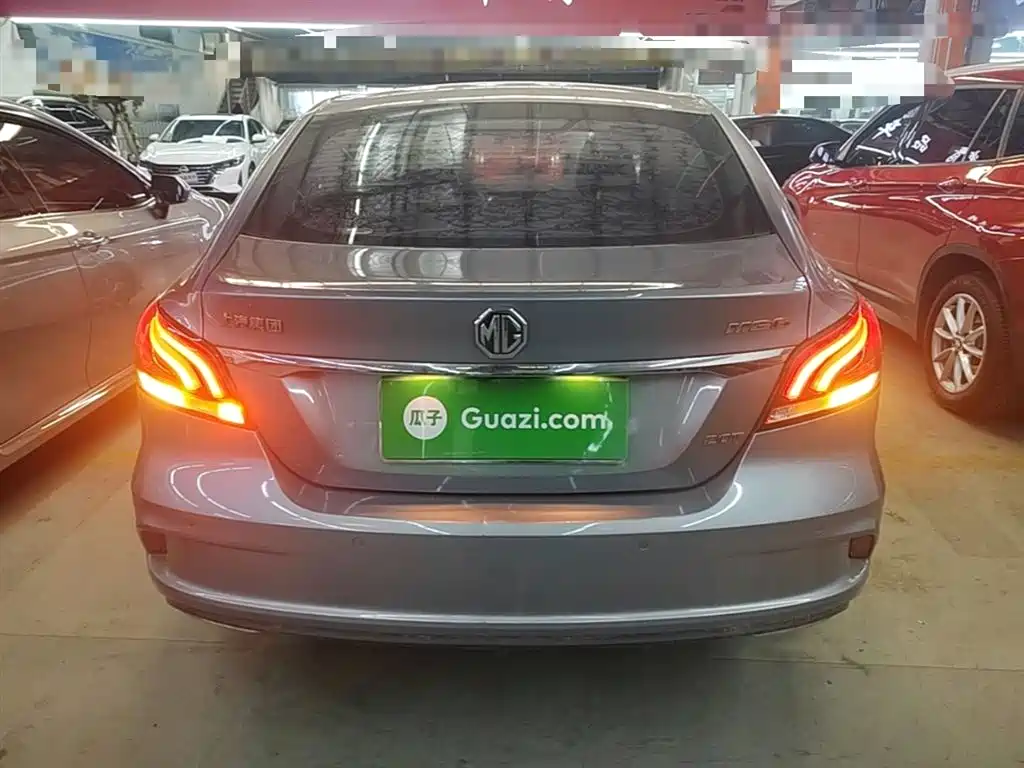 MG6 20 T Auto Starshine