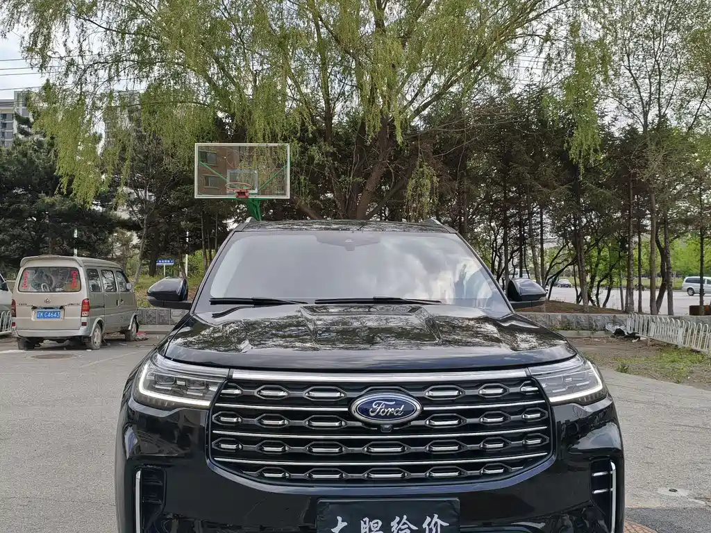 Explorer EcoBoost 285 4 WD Style plus 7-seat