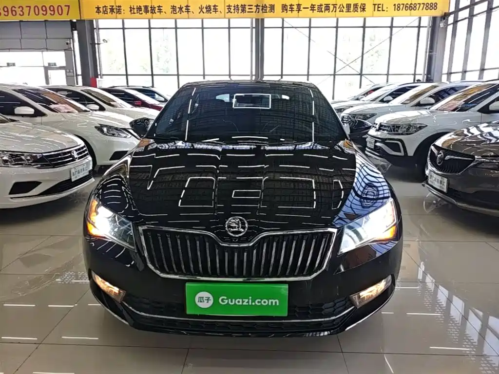 Superb TSI280 DSG Comfort CN-V