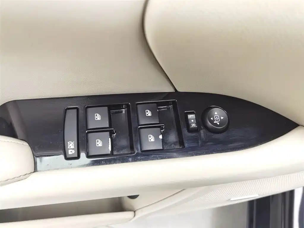 Cadillac XTS 28 T Tech