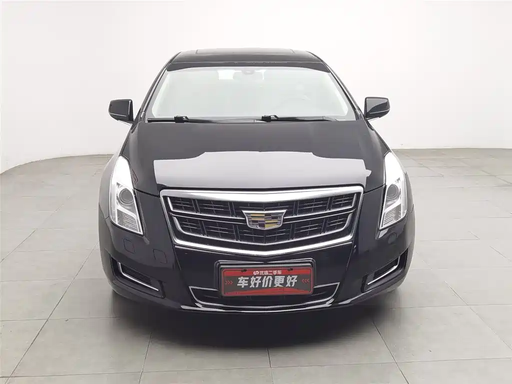 Cadillac XTS 28 T Tech