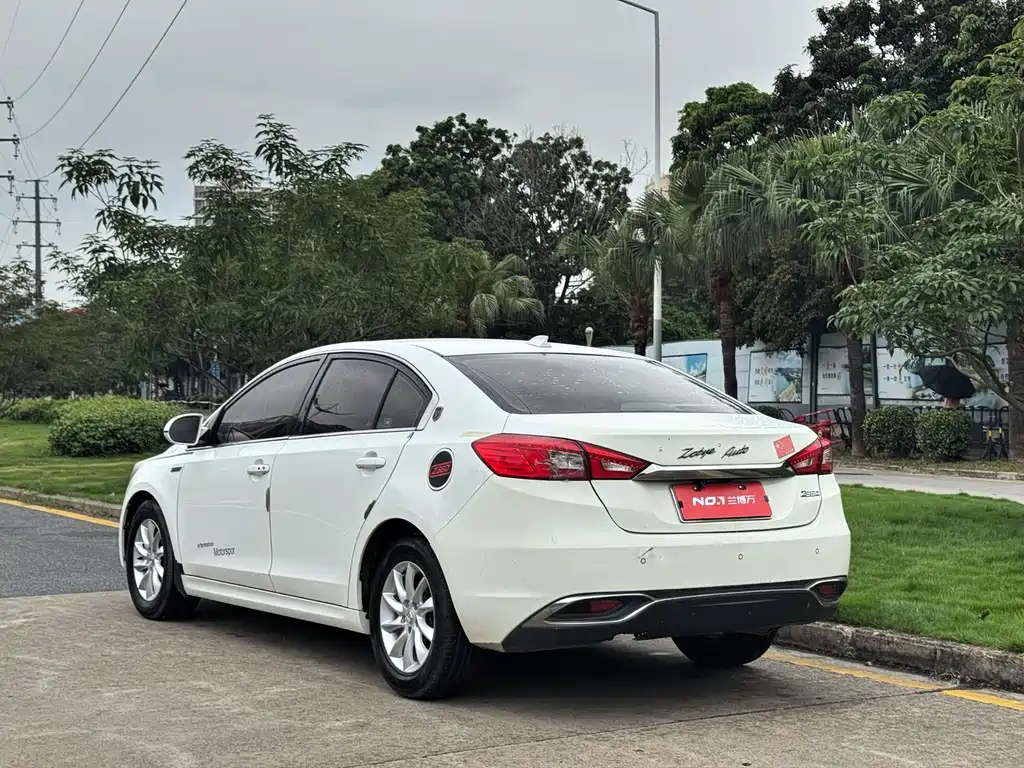 众泰Z560 众泰Z560 2017款 1.5 T 手动舒适型