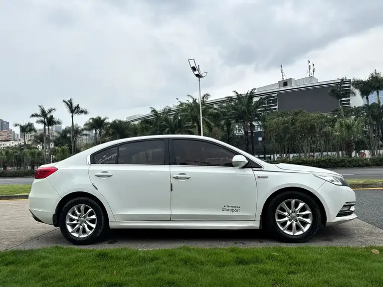 Zotye 众泰Z560 众泰Z560 2017款 1.5 T 手动舒适型