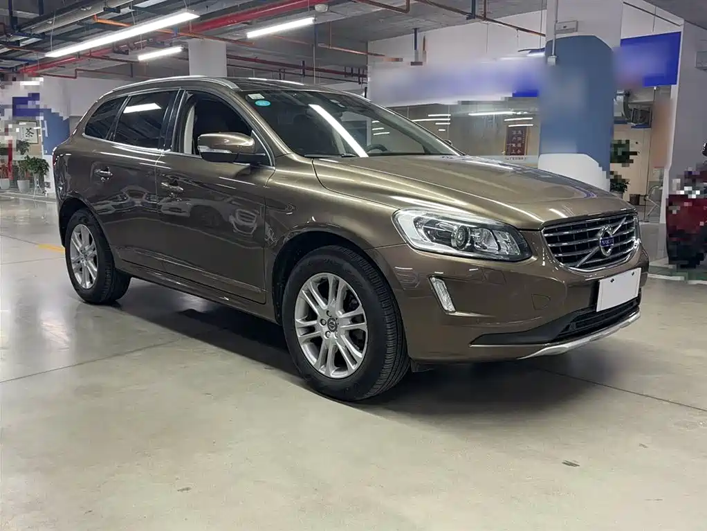 Volvo XC60 T5 Smart Progress
